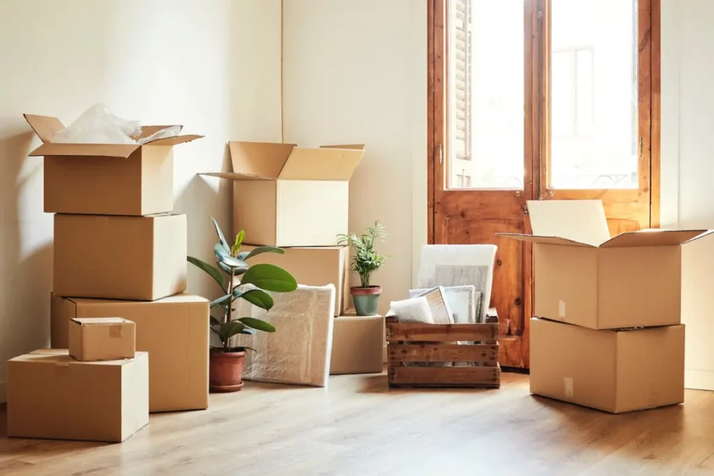 As we move into a new home or apartment, one of the most daunting tasks is unpacking. The thought of sorting through boxes
